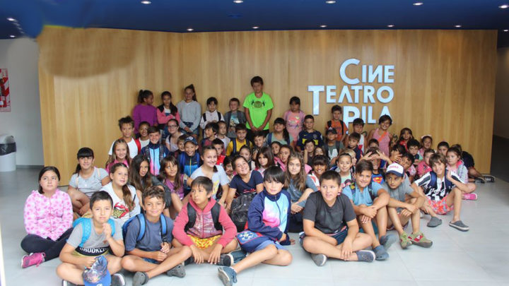 PILA: Los chicos de la Escuela de Verano disfrutaron del Cine