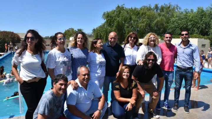 CASTELLI:En una temporada récord en participación            autoridades provinciales visitaron la Escuela de Verano