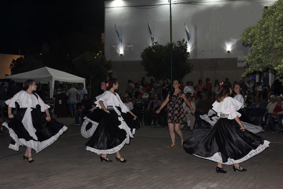 PILA: Este domingo se realizará la última NOCHE DE VERANO PILA: Este domingo se realizará la última NOCHE DE VERANO