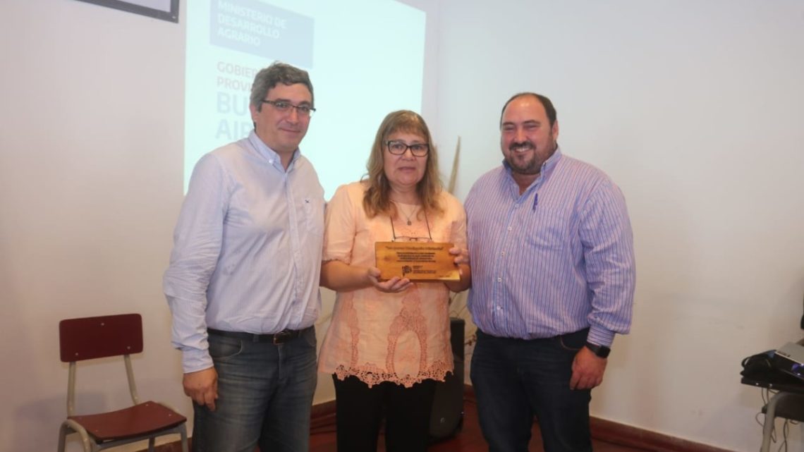 RANCHOS: El Intendente Alvarez participo de una jornada con el Ministro de Desarrollo Agrario RANCHOS: El Intendente Alvarez participo de una jornada con el Ministro de Desarrollo Agrario