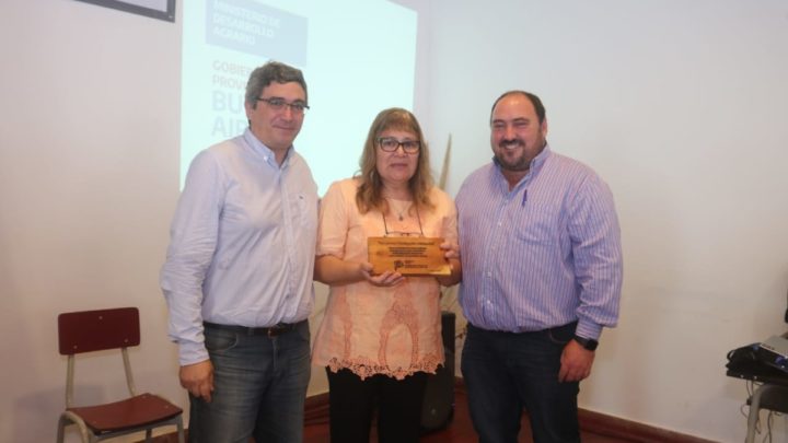 RANCHOS: El Intendente Alvarez participo de una jornada con el Ministro de Desarrollo Agrario