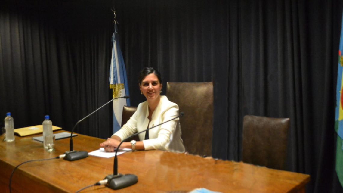 Ana Laura Acevedo: “En este momento estamos abocados a cubrir la demanda alimentaria” Ana Laura Acevedo: “En este momento estamos abocados a cubrir la demanda alimentaria”