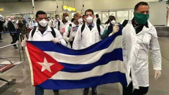 CASTELLI: El intendente anunció que pedirá médicos cubanos