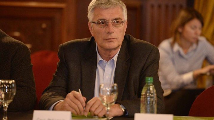 GRAL BELGRANO: El Intendente anuncio el Desdoblamiento en el Pago de Sueldos y Horas Extras.