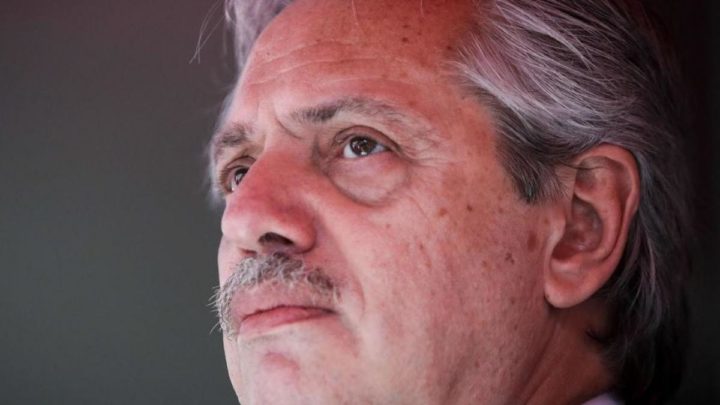 El primer tiro de Alberto Fernández a Mauricio Macri
