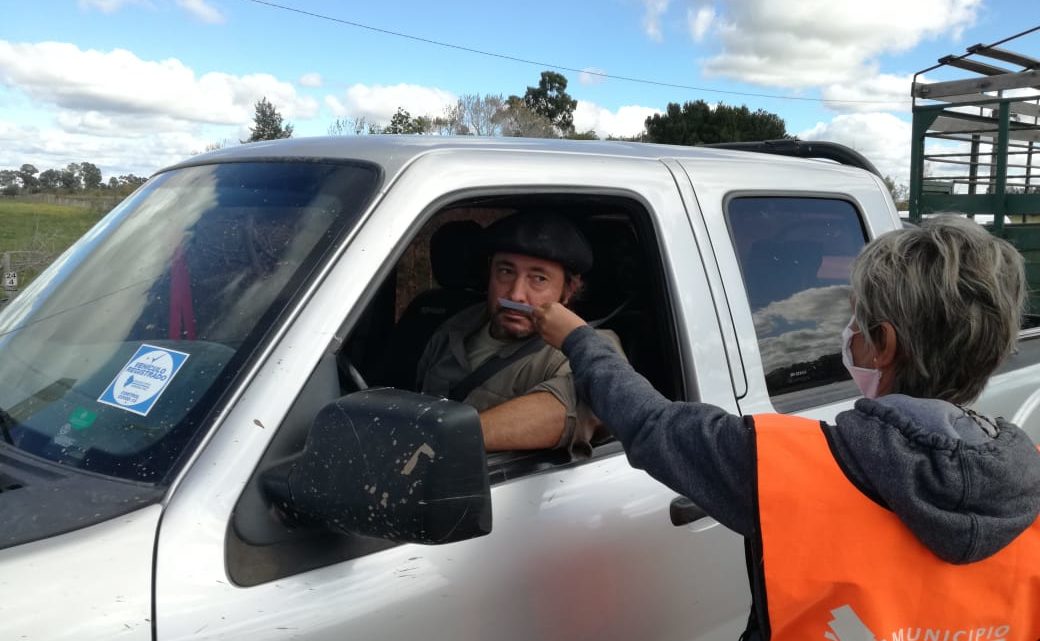 RANCHOS: Realizan testeo de olfato en los controles de ingreso RANCHOS: Realizan testeo de olfato en los controles de ingreso