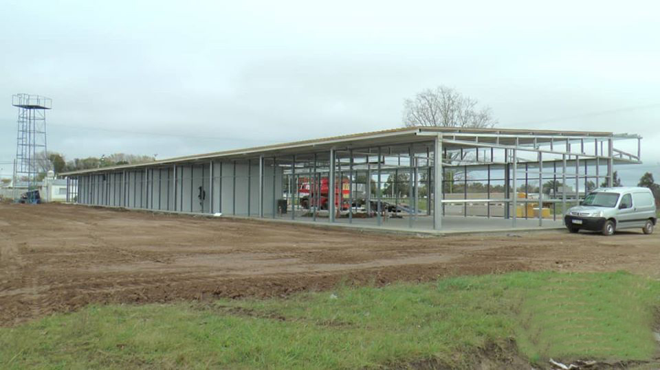Al mejor estilo chino, PILA construye un hospital en poco días Al mejor estilo chino, PILA construye un hospital en poco días