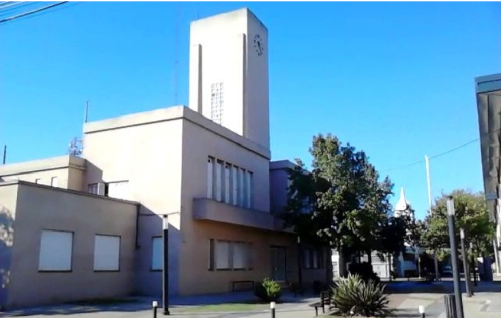 RANCHOS: Por decreto se dispone el cierre de todas las actividades comerciales los días domingos RANCHOS: Por decreto se dispone el cierre de todas las actividades comerciales los días domingos