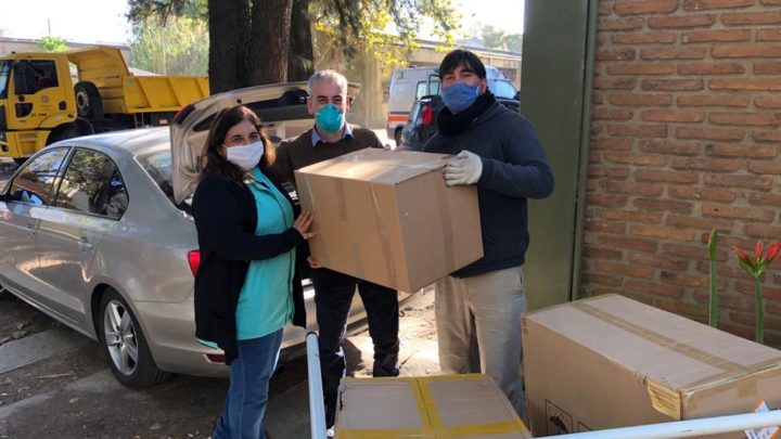 CASTELLI: Llegada de insumos médicos para el sistema de salud