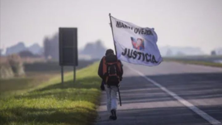 Camina 400 km por justicia