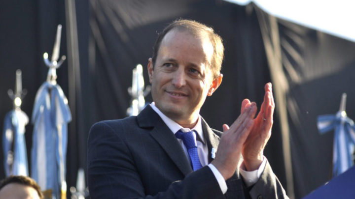 Martín Insaurralde confirmó que tiene coronavirus