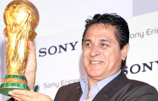 EMOTIVO: El mensaje del “PATO” FILLOL a niños del fútbol infantil de PILA EMOTIVO: El mensaje del “PATO” FILLOL a niños del fútbol infantil de PILA