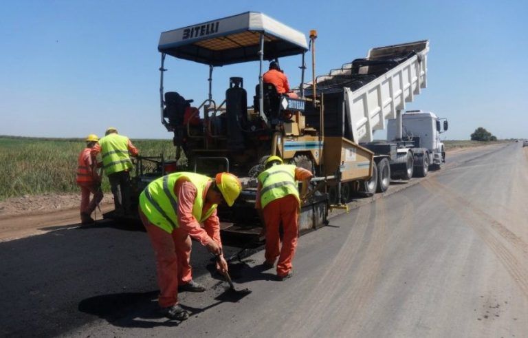 Oportunidad laboral: Buscan trabajadores para completar las obras de la Ruta 56