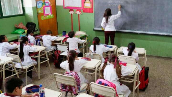 En qué distritos de la provincia regresan las clases