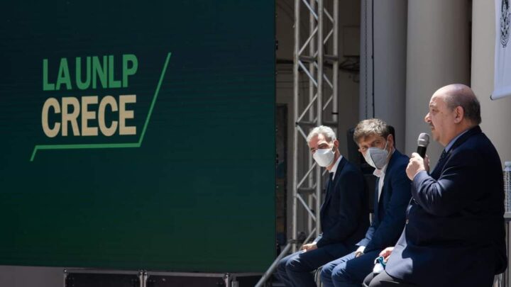 La UNLP hará un polo científico tecnológico en Gambier y extenderá el Tren Universitario
