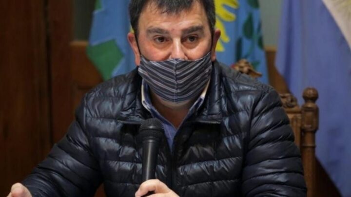 AZUL: Anuncian toque de queda ante el “descontrol de la noche”