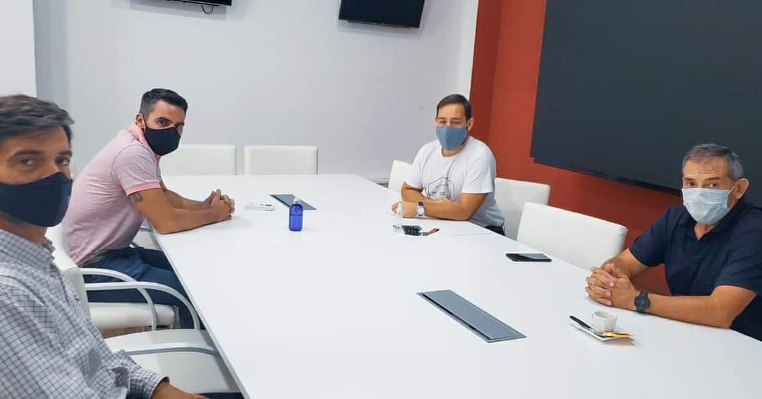 CASTELLI: EL Municipio avanza en la obra de generación de energías limpias CASTELLI: EL Municipio avanza en la obra de generación de energías limpias