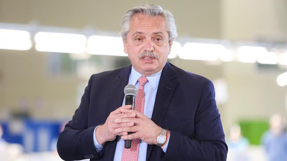 Fuerte respaldo a Fernández por su accionar en el caso de las “vacunas VIP” Fuerte respaldo a Fernández por su accionar en el caso de las “vacunas VIP”