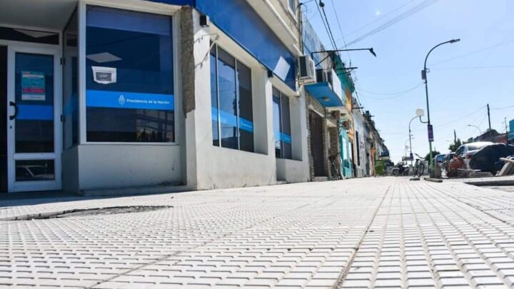 CASTELLI: Avanza la remodelación del centro de la ciudad