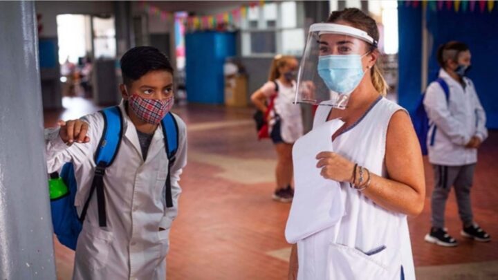 Preocupación entre docentes bonaerenses por las clases presenciales
