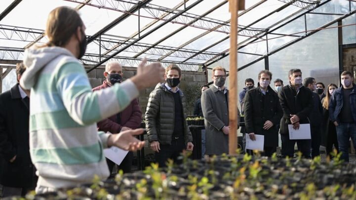 PLAN NATIVAS BONAERENSES: SE FIRMARON NUEVOS CONVENIOS EN CASTELLI