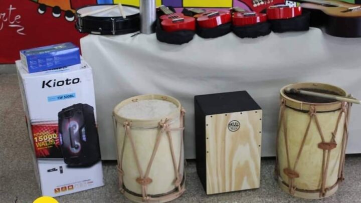 PILA: Se entregaron elementos a instituciones educativas del distrito