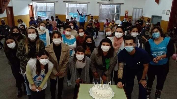 El Vacunatorio de Gral.Belgrano celebra los 0 casos de covid