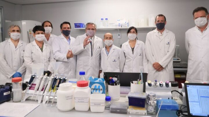Alberto Fernández anuncia decenas de obras para el CONICET