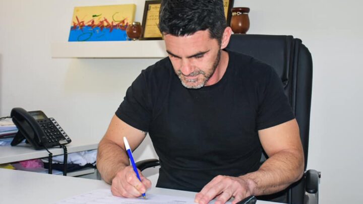 CASTELLI: El Municipio aumentó el 50% el sueldo a sus trabajadores