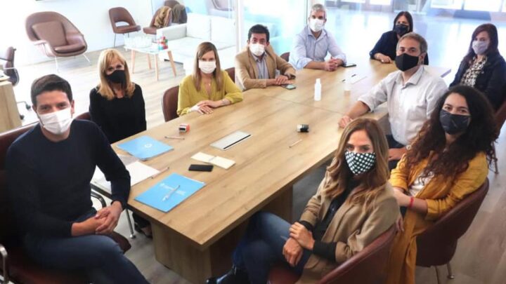 LA COSTA: Municipio y Provincia firmaron convenio en el marco del programa AccionAR Infancia