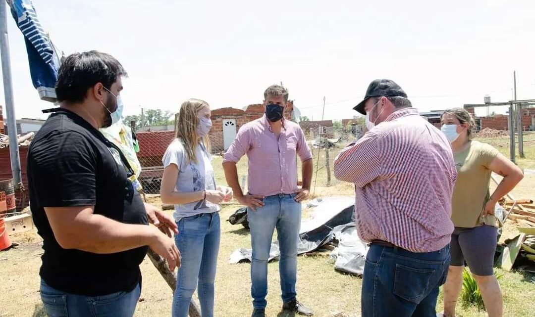 TEMPORAL EN RANCHOS: El Intendente Álvarez articula asistencia con provincia y visita familias afectadas TEMPORAL EN RANCHOS: El Intendente Álvarez articula asistencia con provincia y visita familias afectadas