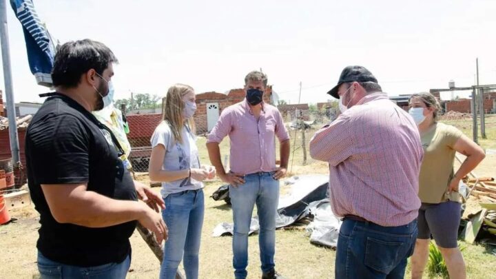 TEMPORAL EN RANCHOS: El Intendente Álvarez articula asistencia con provincia y visita familias afectadas