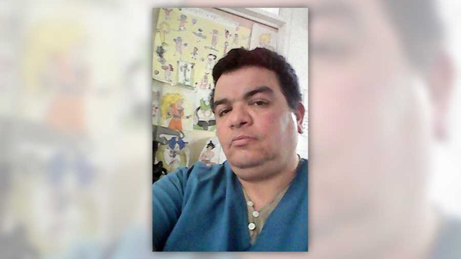Una placa en homenaje al primer trabajador de la salud que murió por Covid-19 Una placa en homenaje al primer trabajador de la salud que murió por Covid-19