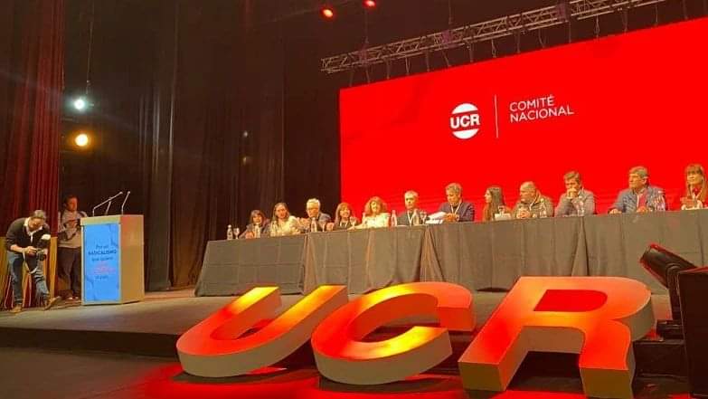 CONVENCIÓN UCR: El partido centenario reiteró que “trabajará para tener un presidente radical”. CONVENCIÓN UCR: El partido centenario reiteró que “trabajará para tener un presidente radical”.