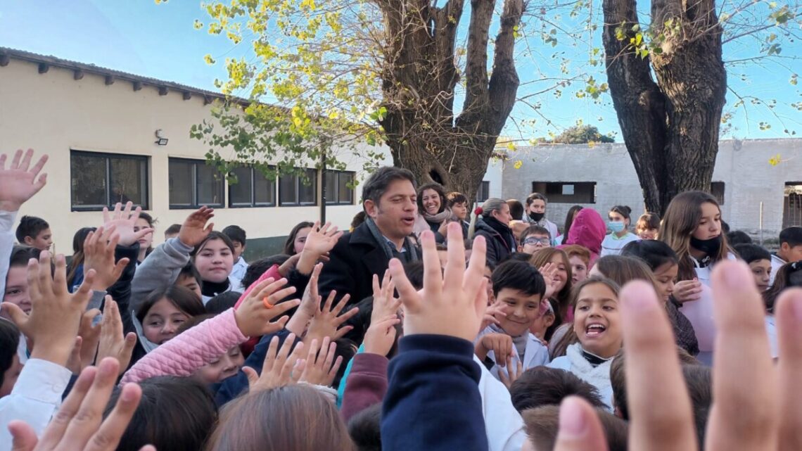 KICILLOF EN GRAL BELGRANO: Nuevos patrulleros, obras en escuelas y escrituras sociales KICILLOF EN GRAL BELGRANO: Nuevos patrulleros, obras en escuelas y escrituras sociales