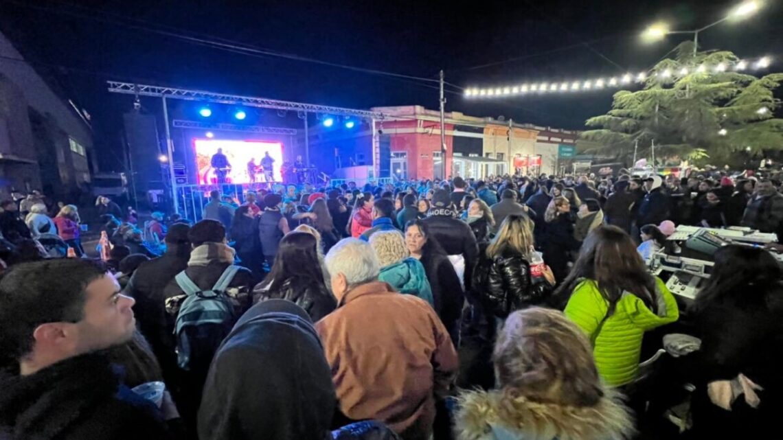 GRAL LAVALLE: La Fiesta de la Torta Negra convocó a más de 10.000 personas
