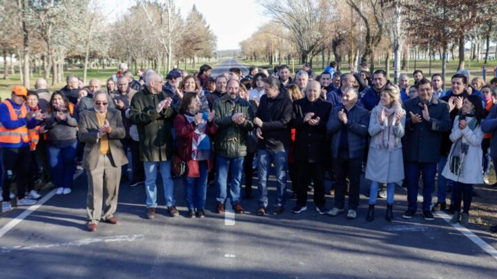 RANCHOS: Álvarez y Katopodis inauguraron pavimento de circunvalación de la Laguna y calle Chaco