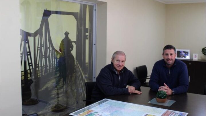 El intendente Walker recibió al presidente de la Sociedad Rural y articulan acciones conjuntas