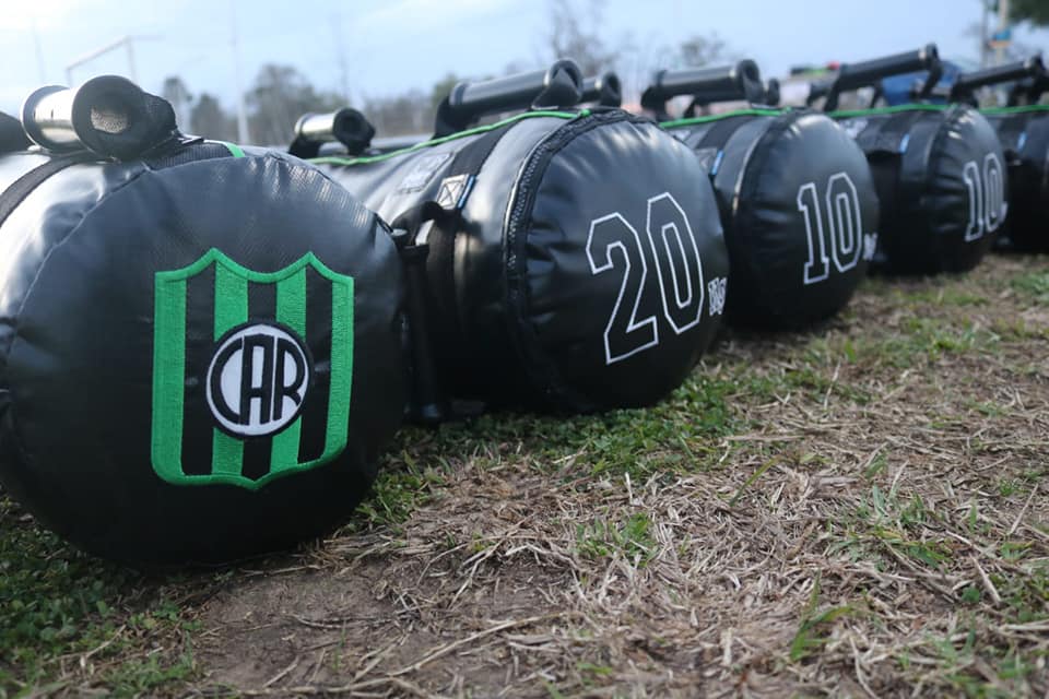 Atlético Ranchos recibió material deportivo por parte del Municipio