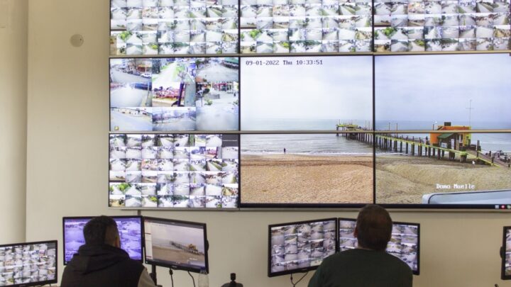 Villa Gesell refuerza la seguridad e instala nuevas cámaras de vigilancia