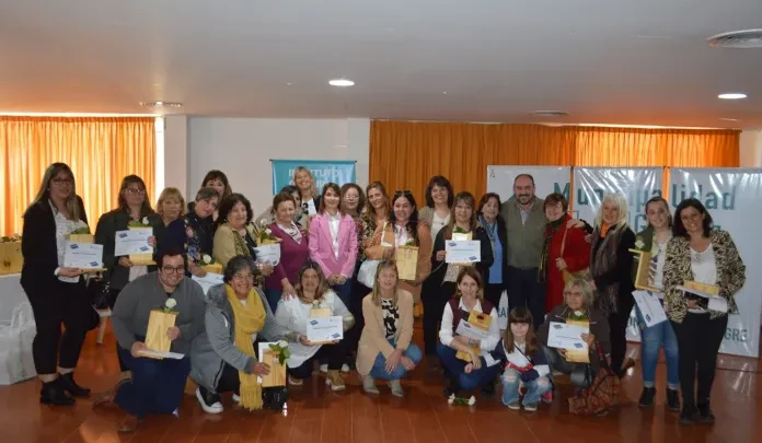 RANCHOS: El municipio homenajeó a bibliotecarios y bibliotecarias en su día