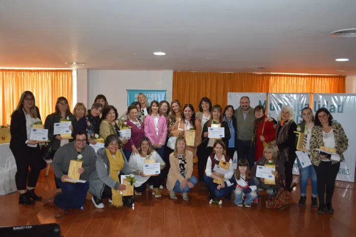 RANCHOS: El municipio homenajeó a bibliotecarios y bibliotecarias en su día