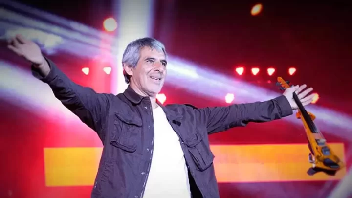Peteco Carabajal se presentará éste domingo en Las Flores