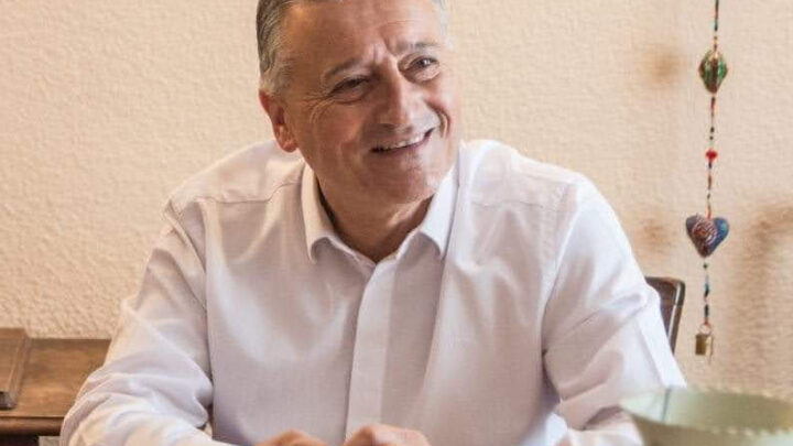 LAS FLORES: Gelené acordó un nuevo aumento a municipales y un bono de 15 mil pesos