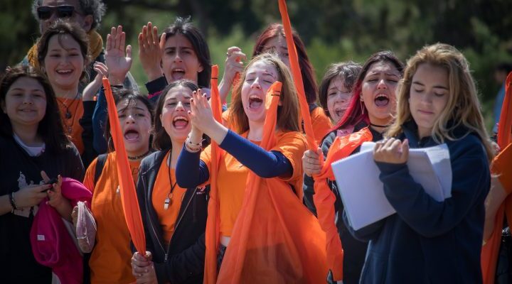Estudiantes de las escuelas secundarias de La Costa se preparan para la gran final de las Olimpiadas Escolares