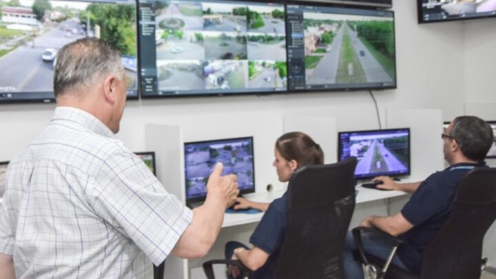 En Las Flores se realizó la presentación del Centro de Monitoreo y Protección Ciudadana