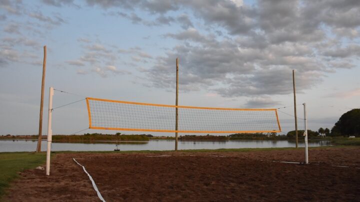La Playita en la laguna “La Rosita”, un nuevo espacio de distensión para los vecinos de Castelli y la región