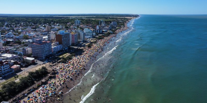 Las playas de La Costa cuentan con Puntos Accesibles para personas con discapacidad motriz Las playas de La Costa cuentan con Puntos Accesibles para personas con discapacidad motriz
