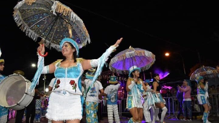 CASTELLI: Se vienen unos carnavales únicos, lleno de color y alegría, con grandes bandas en vivo