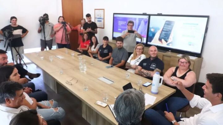 El Intendente de La Costa anunció un aumento salarial que alcanzará el 144% para los trabajadores municipales